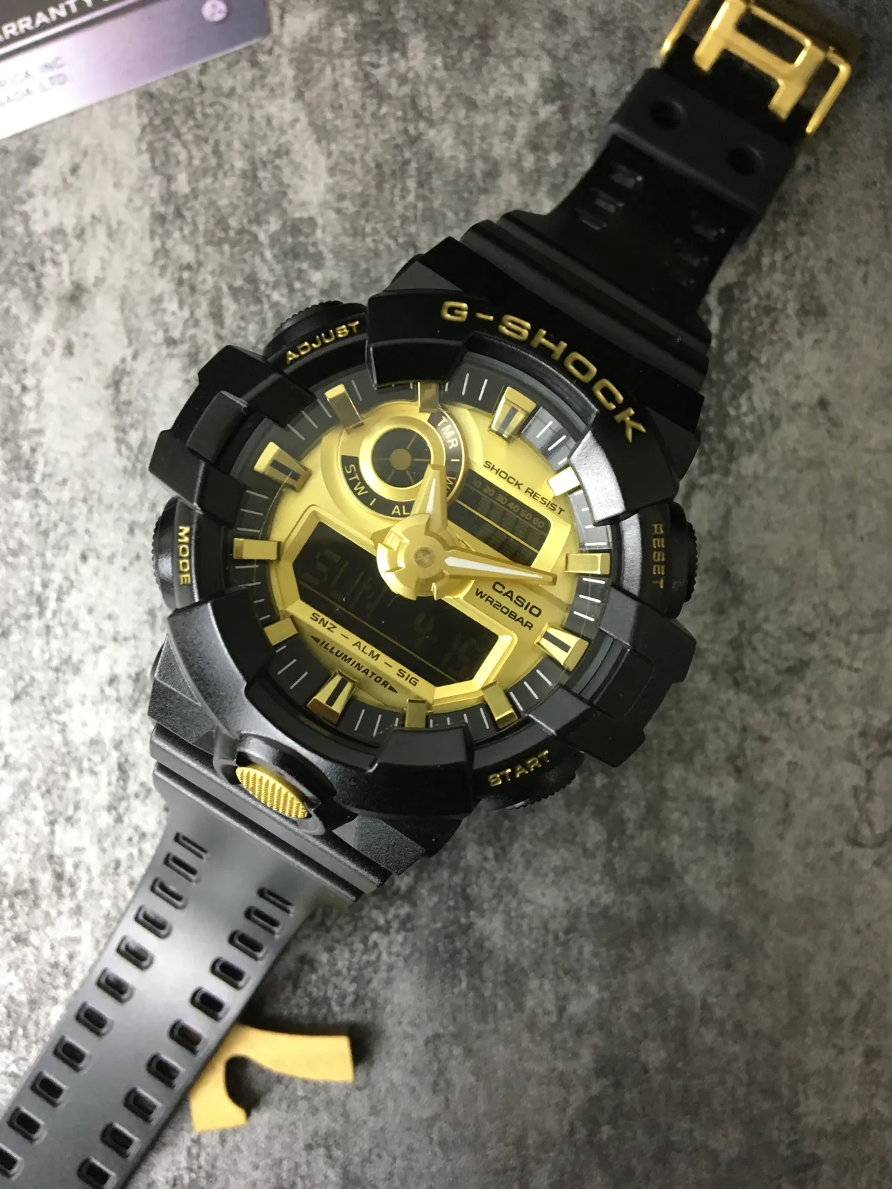 Casio G-Shock GA-100 أسود وذهبي ساعة رياضية 5