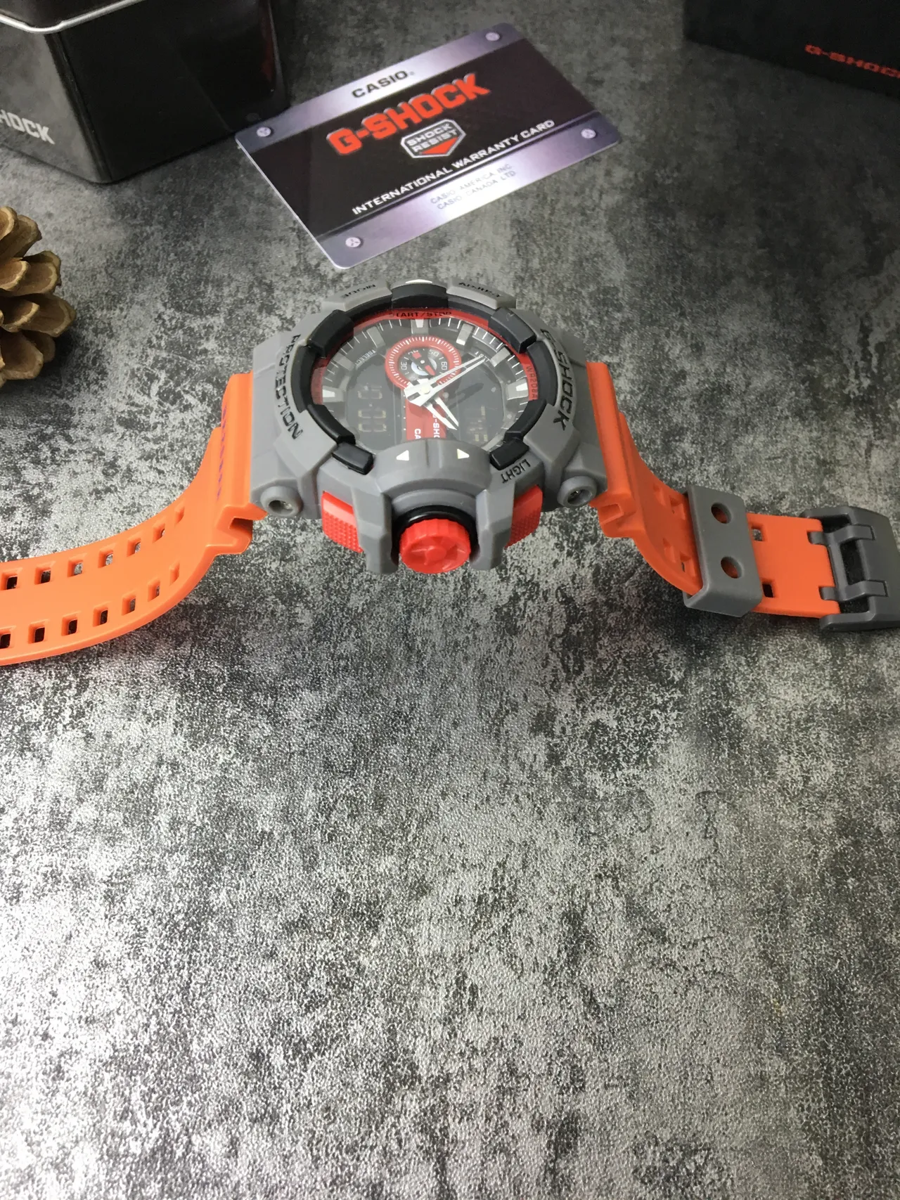 Casio G-Shock GA-100 Orange et Gris Montre de sport 5