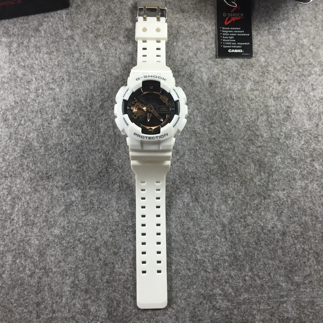 Casio G-Shock GA-100 blanco y negro reloj deportivo 9