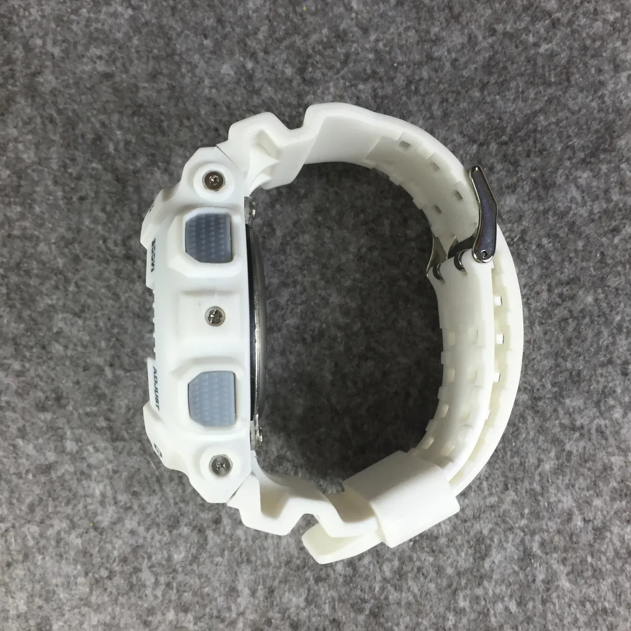 Casio G-Shock GA-100 blanco y negro reloj deportivo 11