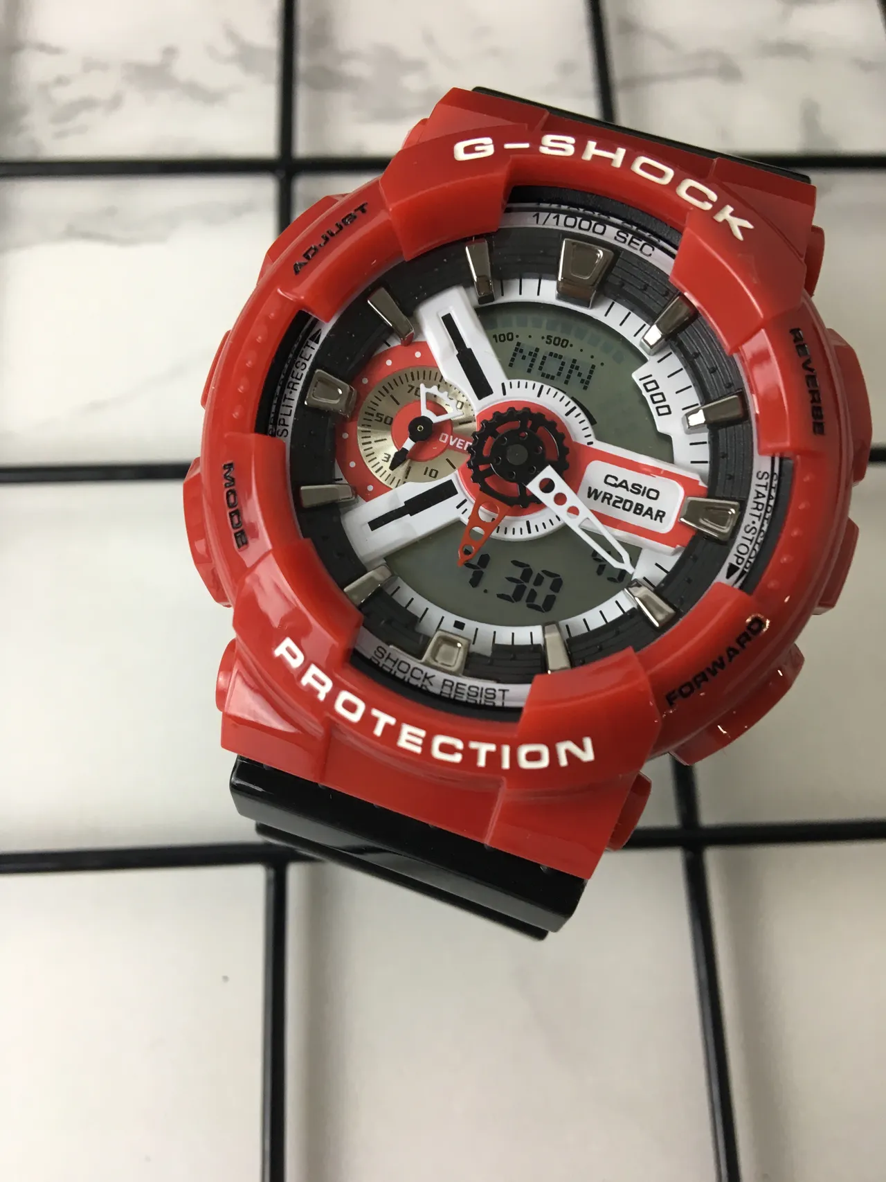 Casio G-Shock GA-110 Rojo Reloj Deportivo Protector 2