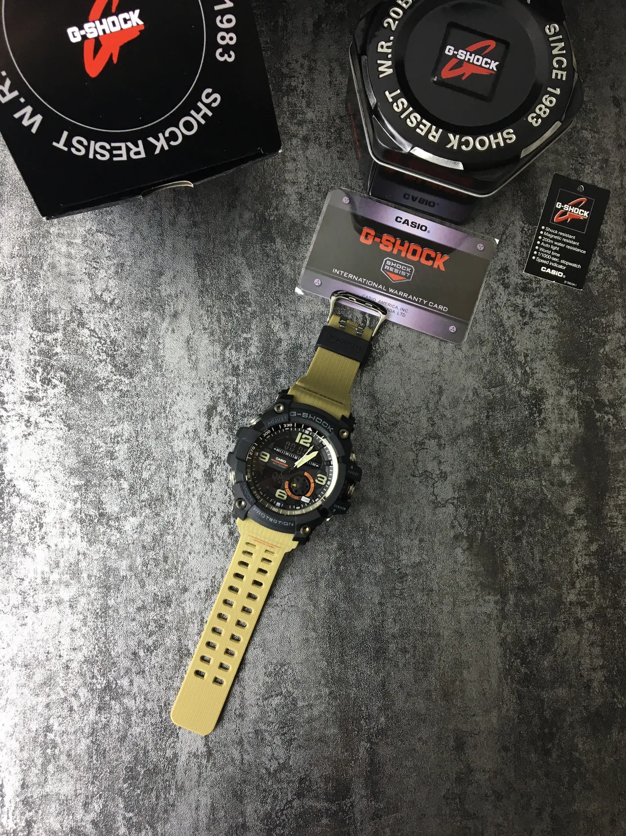 Casio G-Shock Mudmaster Black and Olive-Yellow Sports Watch 6