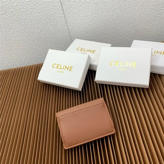 Celine Triomphe Beige Gold Compact Rectangular Silhouette Flap Closure Card Holder 8