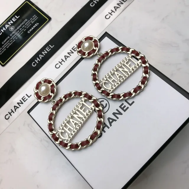 Chanel Brincos Bordeaux Prata Logo-Recortado Aros Ovais Borda Corrente Maçada 6