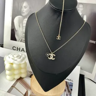 Chanel CC Camellia Pendant Necklace Gold-Tone Layered Necklaces