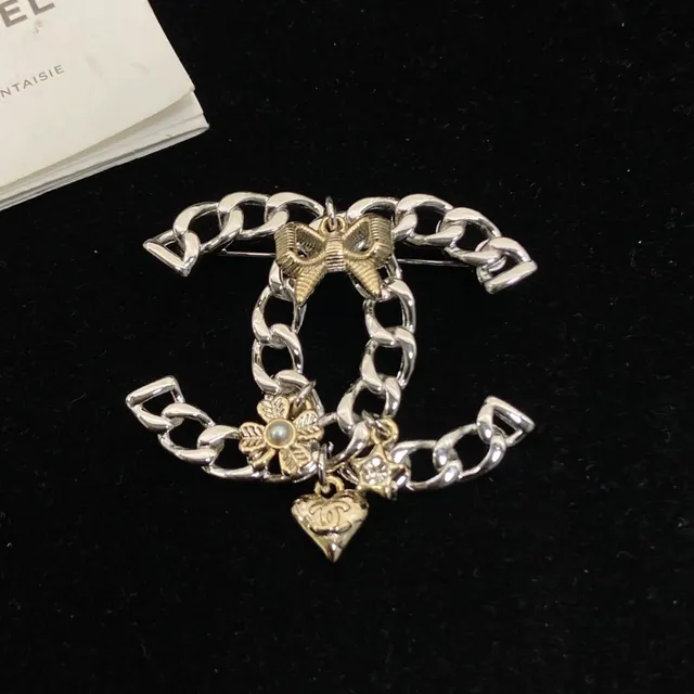 Chanel CC Chain Bow and Charms Brooch 4