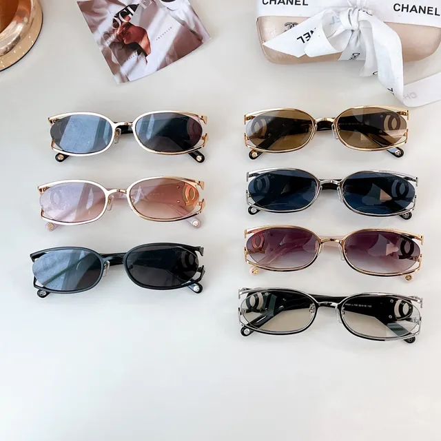 Chanel CC Logo Lunettes de Soleil Cadre Métal Doré Noir Lentille Ovale 3