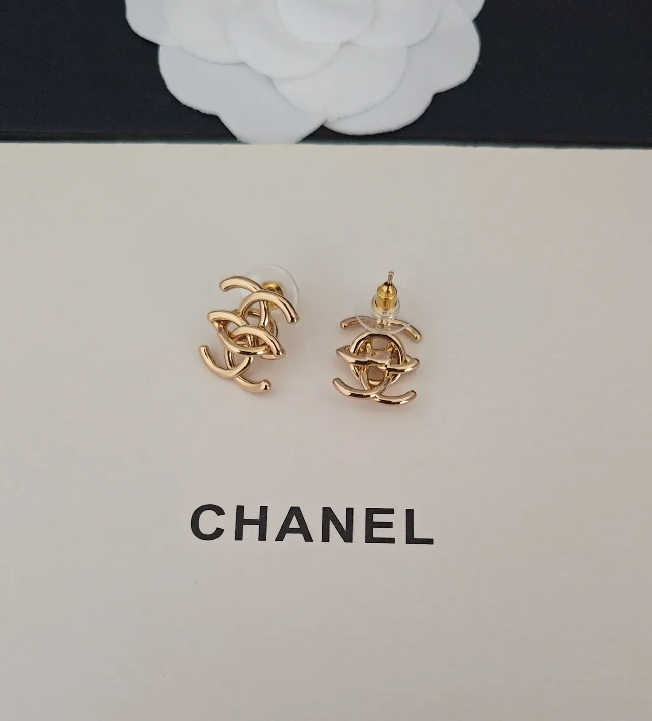 Chanel CC Logo Gold-Tone Stud Earrings 3