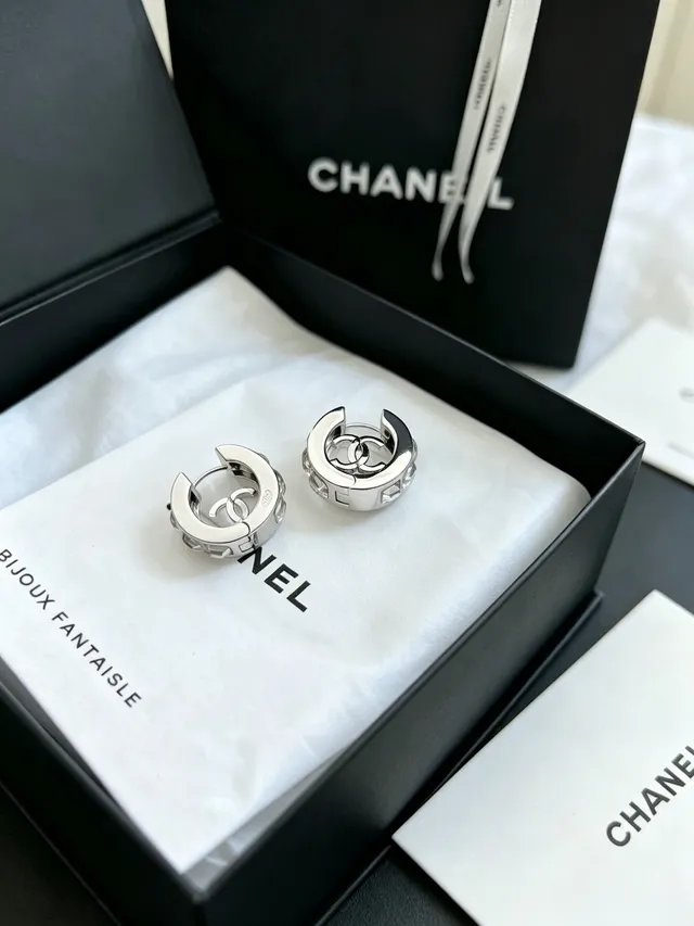 Chanel CC Logo Hoop Silver Black Earrings 8