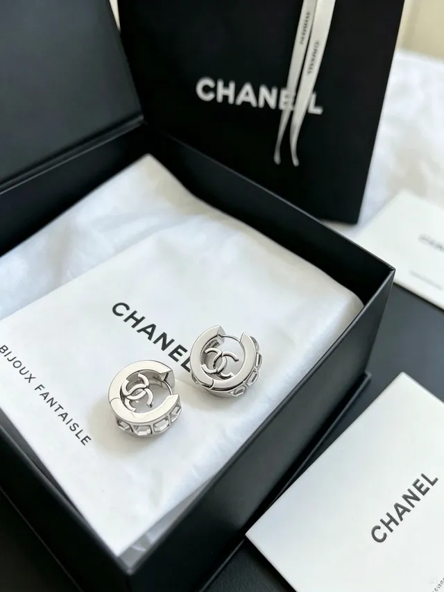 Chanel CC Logo Hoop Silver Black Earrings 11