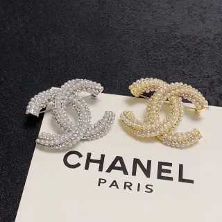 Chanel CC Logo Silver Gold Interlocking Pearl-Embellished Brooch