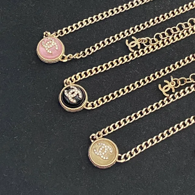 Chanel CC Pendant Necklace Gold Pink Curb Chain Circular Enamel Necklace 8