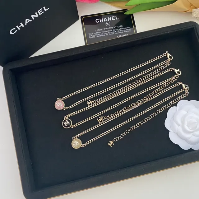 Chanel CC Pendant Necklace Gold Pink Curb Chain Circular Enamel Necklace 9