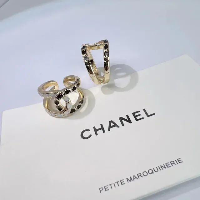 Chanel CC Ring Black and White Enamel Gold-Tone Rings 2