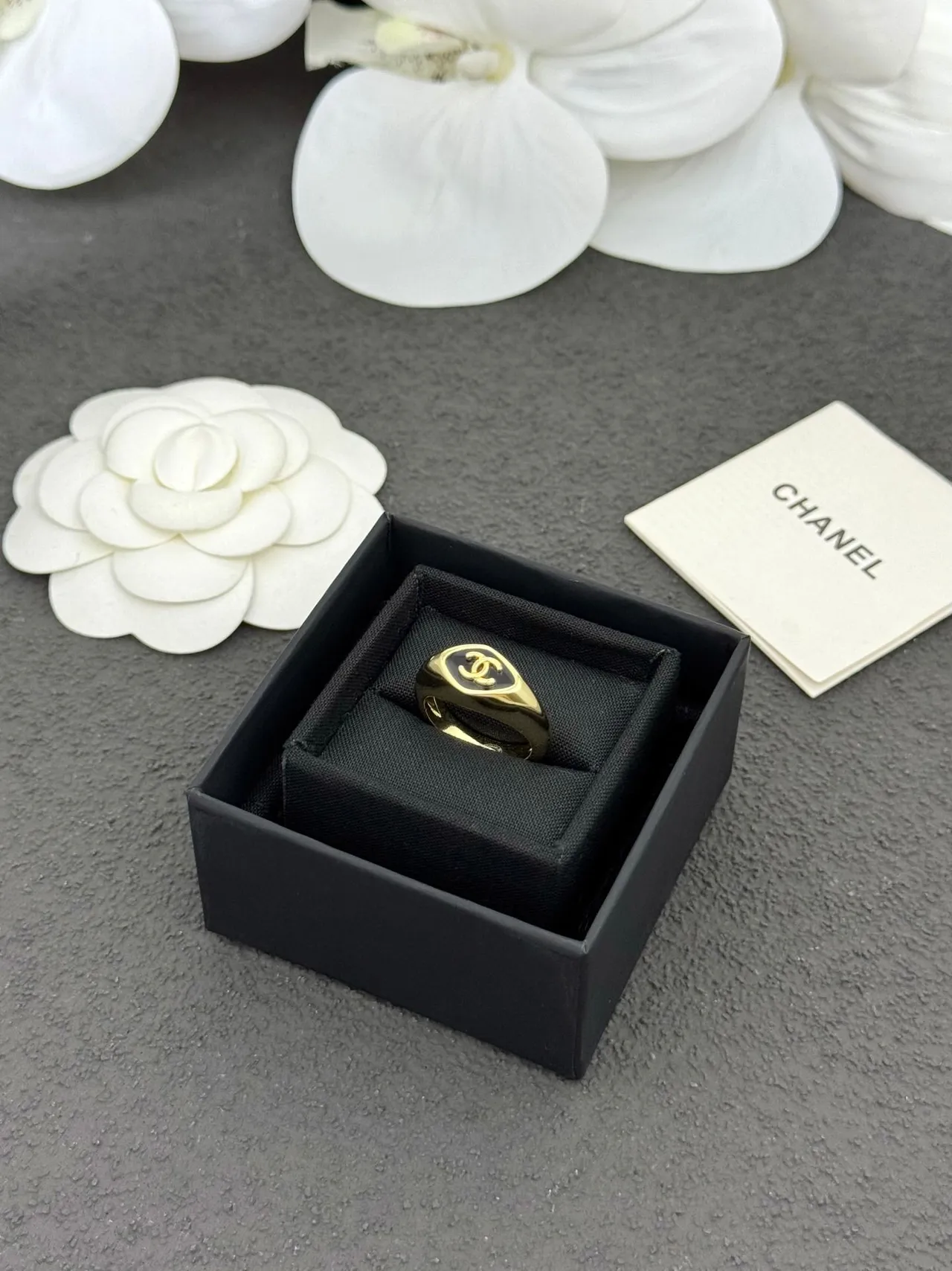 Chanel CC Ring Gold and Black Enamel Ring 4