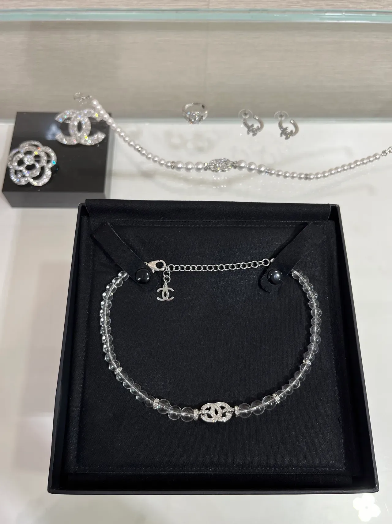 Chanel Crystal CC Necklace Transparent Silver Interlocking Pendant Necklace 9