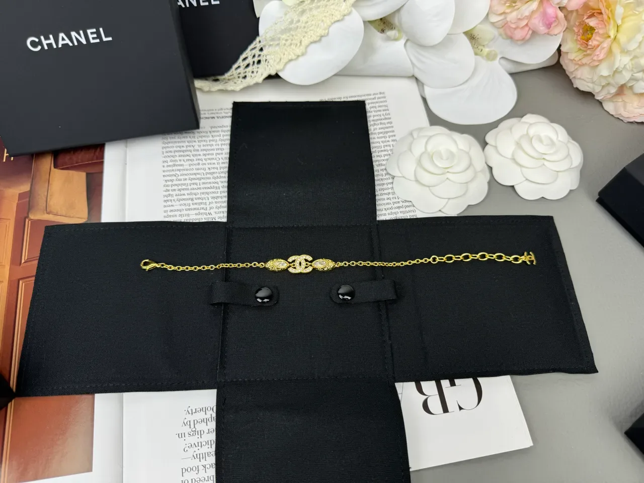 Chanel Gold Black Chain Interlocking CC Logo Bracelet 2