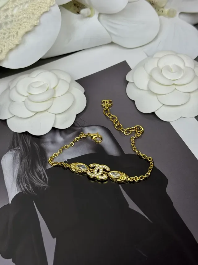 Chanel Gold Black Chain Interlocking CC Logo Bracelet 5