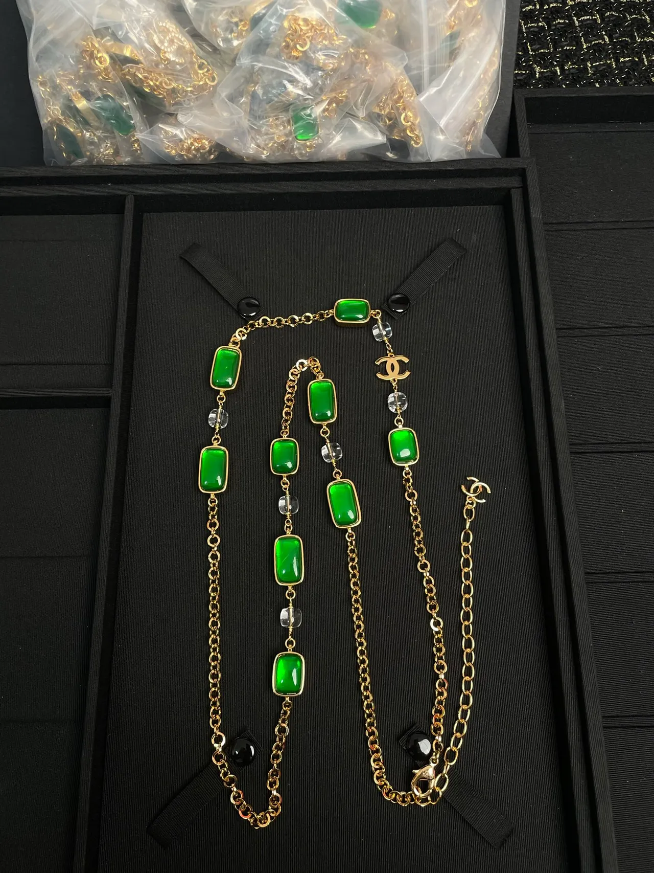 Chanel Green Gold Curb Chain Rectangular Resin Plaques Necklace 6