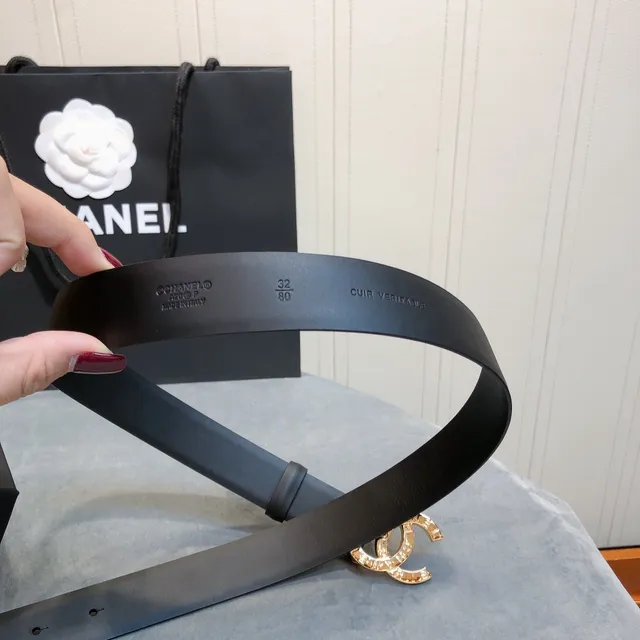 Chanel Interlocking CC Buckle Black Leather Belt 3