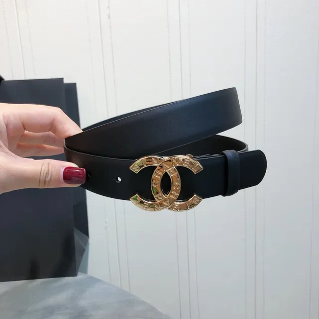 Chanel Interlocking CC Buckle Black Leather Belt 5