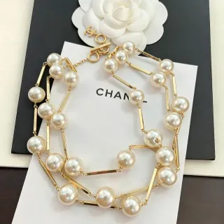 Chanel मोती और सोने की बार लिंक नेकलेस