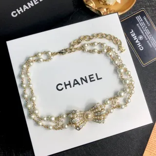 Chanel मोती और सोने की चेन पट्टा गले की माला