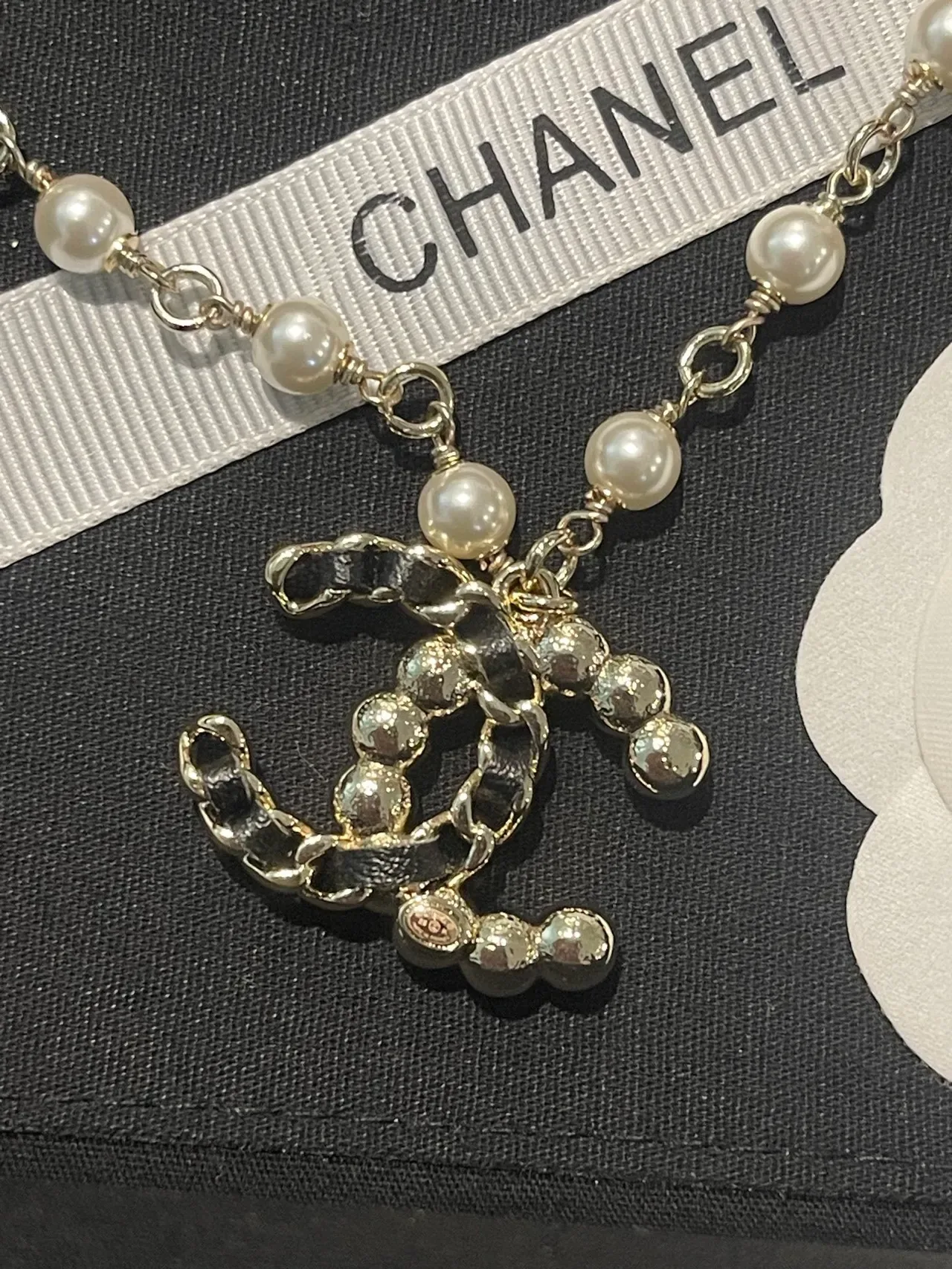 Chanel Pearl Beaded CC Pendant Necklace 2