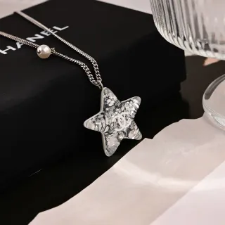 Chanel Silver White Star-Shaped Resin Pendant Marbled Interior Necklace