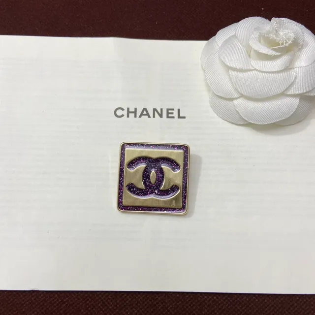Chanel Broche Carré Brillant CC Broche Violet Doré Émaillé 5