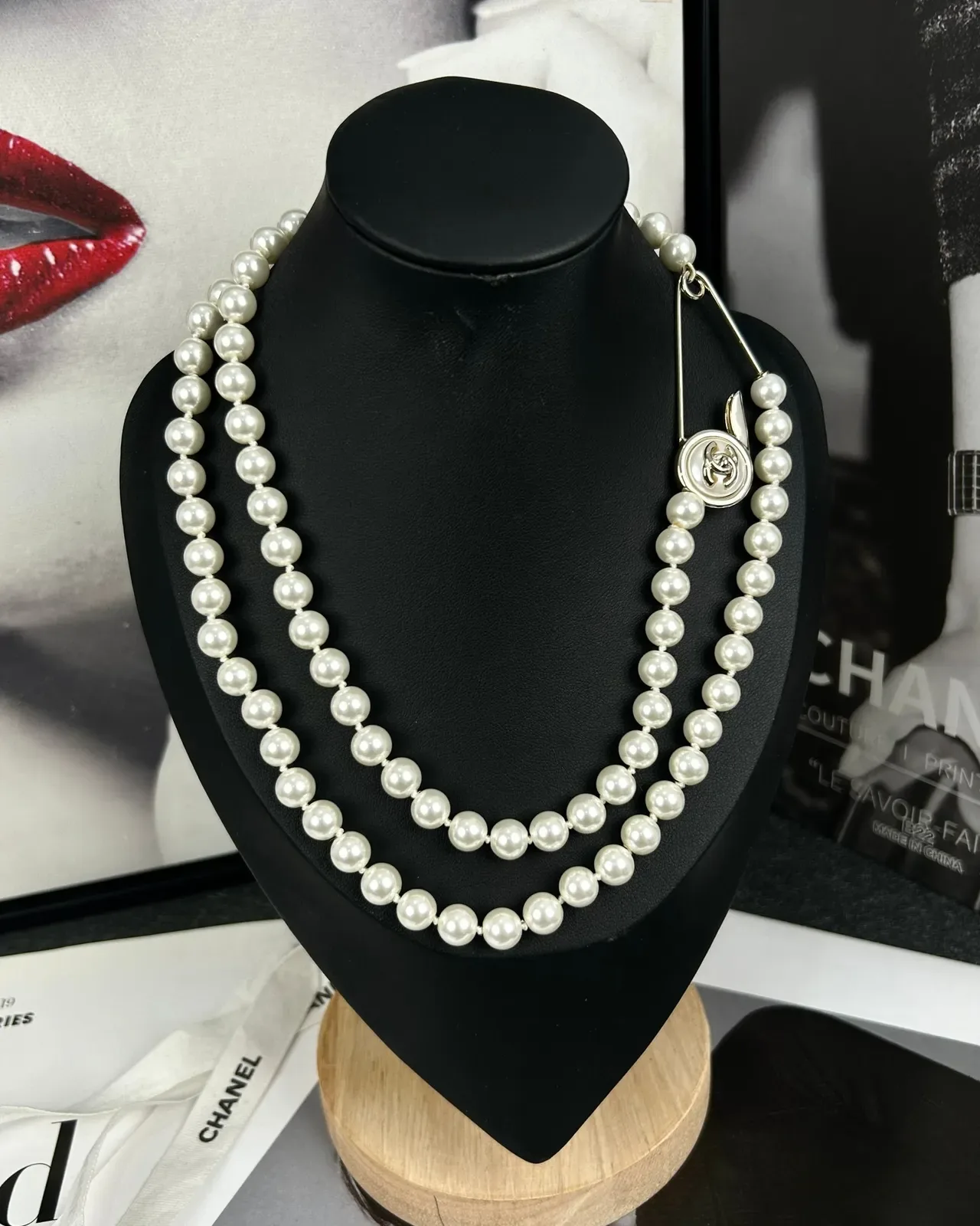 Chanel White Silver Double-Strand Pearl Necklace 9