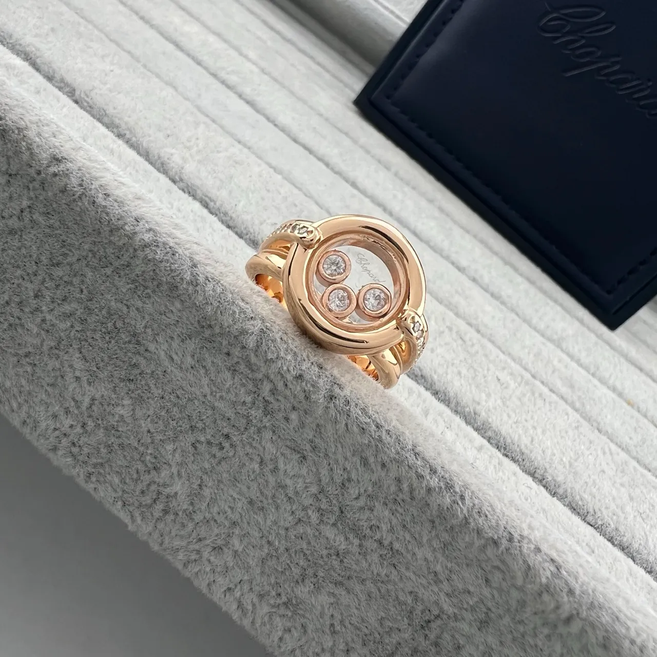 Chopard Happy Diamonds Rotating Diamond Disc Ring 3
