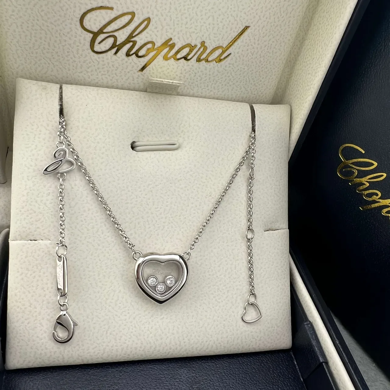 Chopard Happy Hearts Heart-Shaped Floating Diamond Pendant Necklaces 6