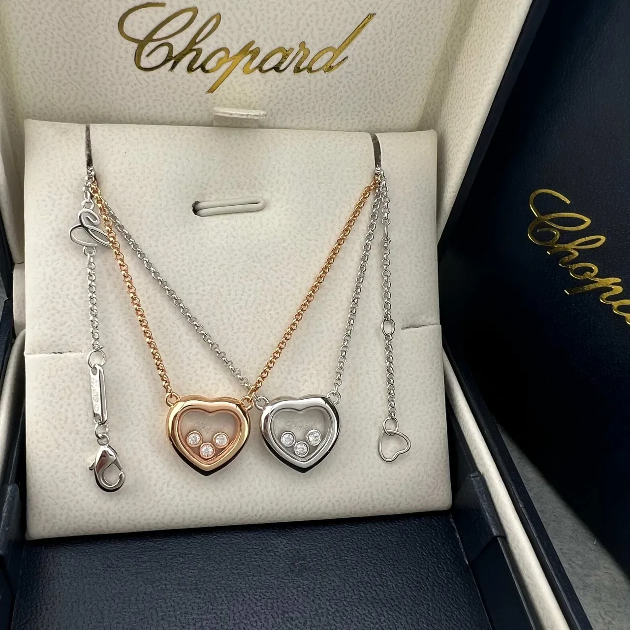 Chopard Happy Hearts Heart-Shaped Floating Diamond Pendant Necklaces 7