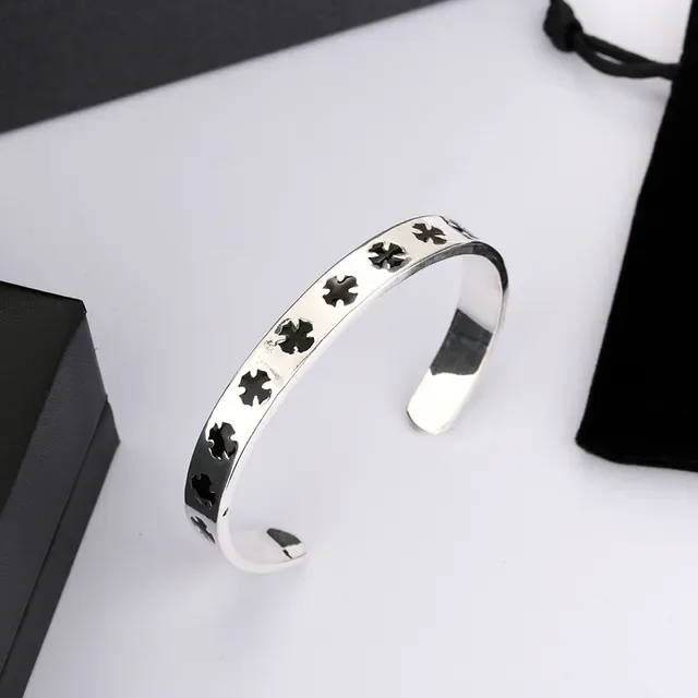 Chrome Hearts Cross Cuff فضي معدن سوارة الكاف المفتوحة 2