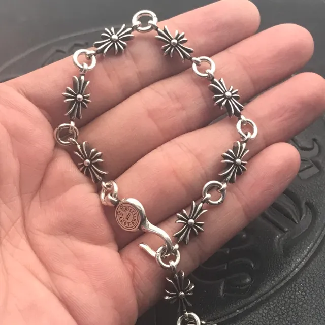 Chrome Hearts Starburst Cross Charm Prata Preto Charms Fecho Circular Pulseira 4
