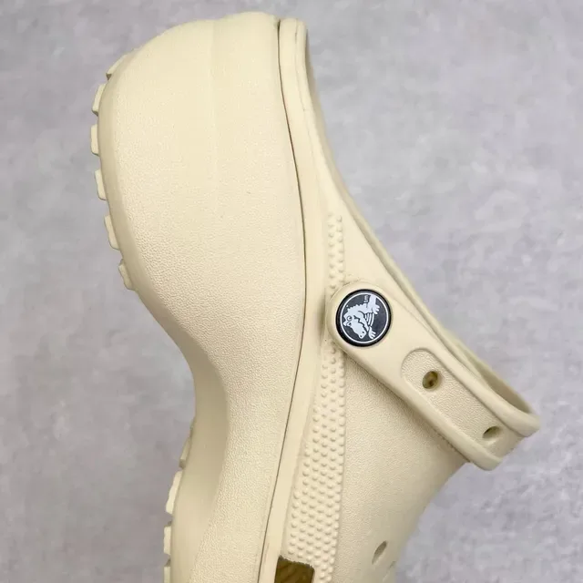 Crocs Classic Clog Beige Platform Clog 5