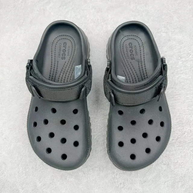 Crocs Echo Clog Black Platform Strap Clog 2