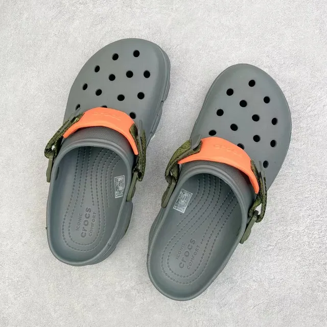 Crocs Echo Clog رمادي أخضر الجيش زيتي حزام Clog 8