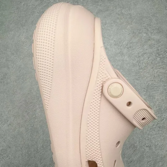 Crocs Echo Clog زويكو وردي فاتح منصة 5