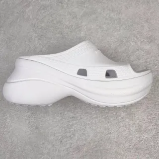 Crocs Echo Clog सादा प्लेटफॉर्म क्लॉग