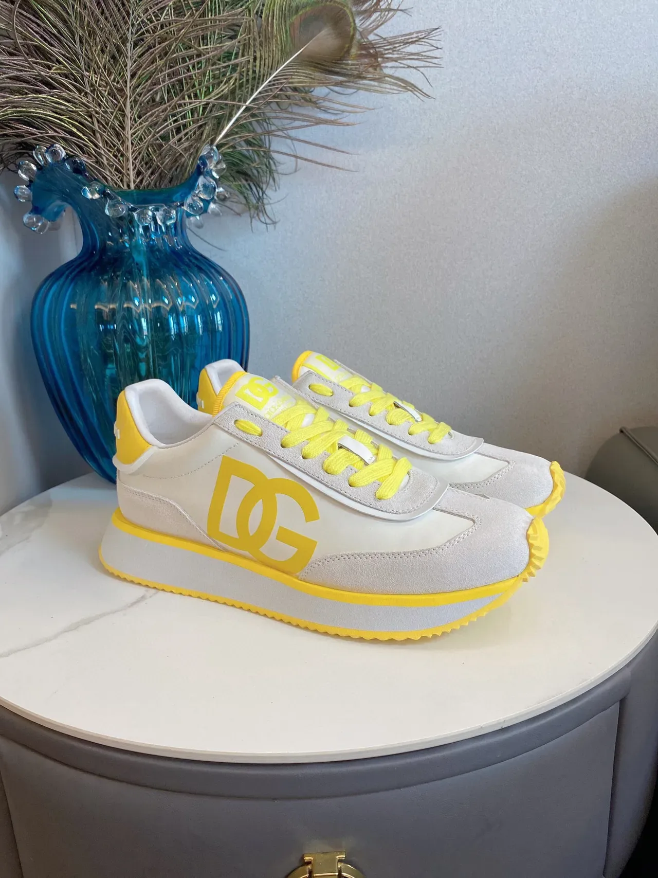 DC Shoes Pure Beige Yellow Low-Top Logo-Accented Sneakers 2