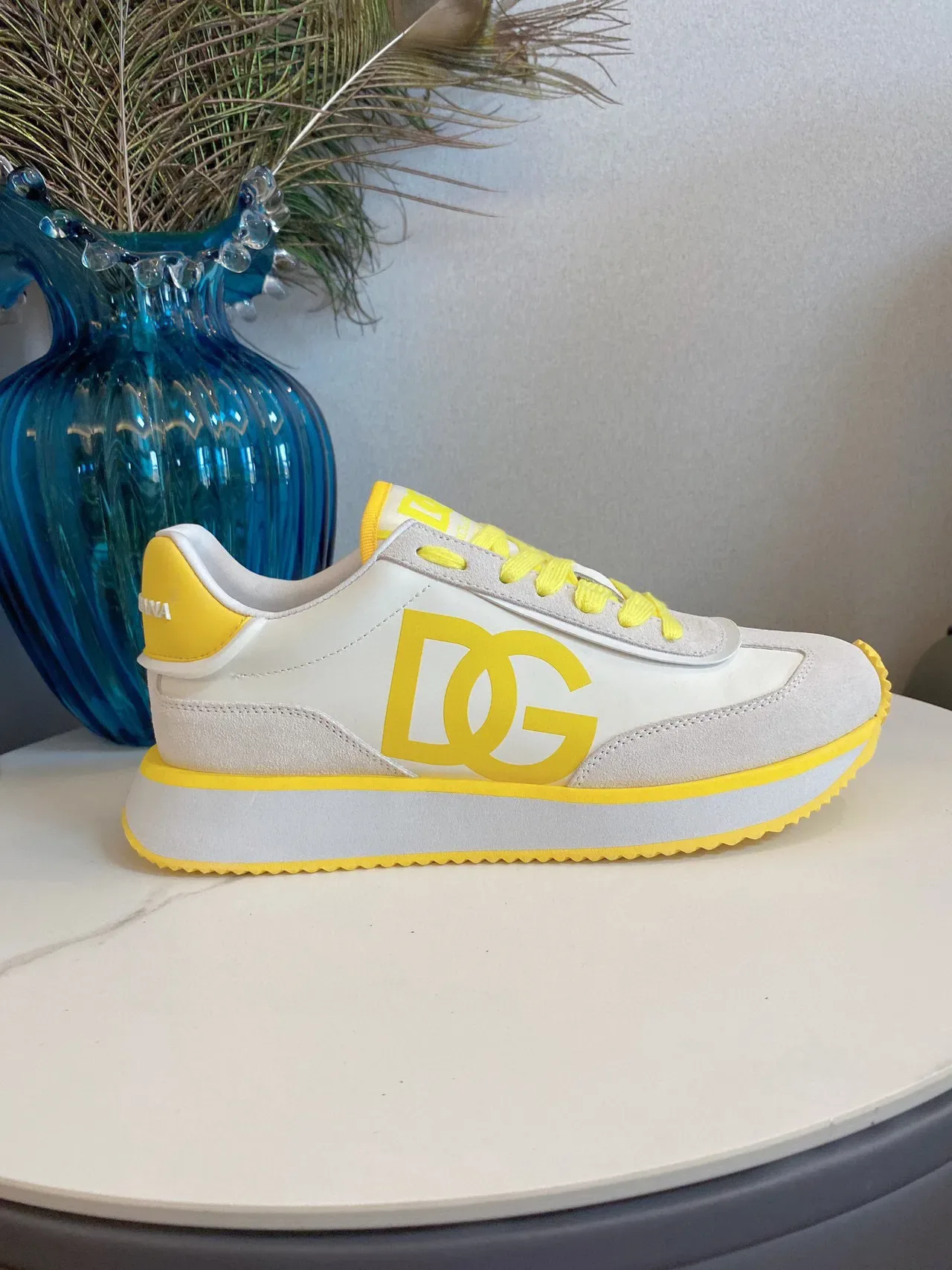 DC Shoes Pure Beige Yellow Low-Top Logo-Accented Sneakers 4