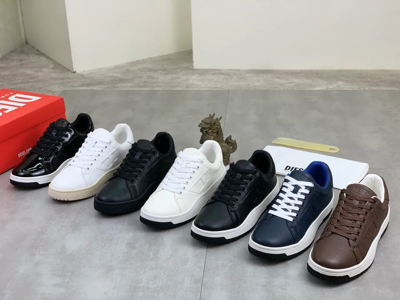 Diesel Black White Glossy Patent-Like Upper Chunky Platform Sole Sneakers 2