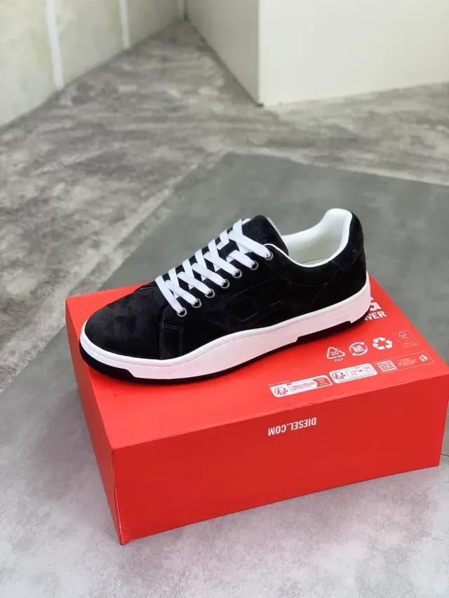 Diesel Black White Suede Upper Contrast Laces Lifestyle Sneakers 4