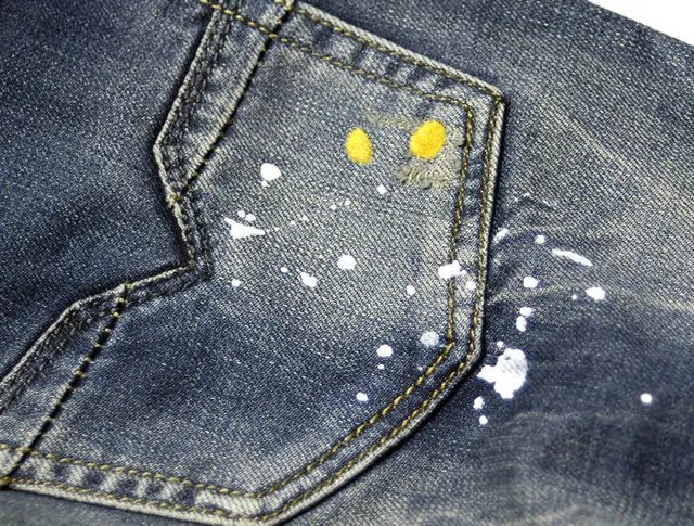 Diesel Darron Jeans Dégradés avec Éclaboussures de Peinture Slim-Fit 5