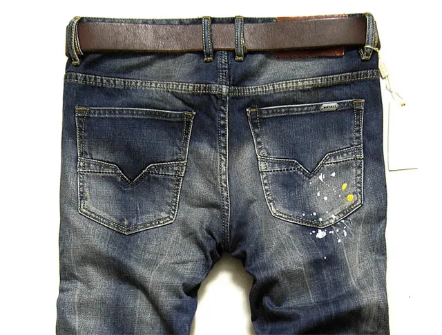 Diesel Darron Jeans Dégradés avec Éclaboussures de Peinture Slim-Fit 7