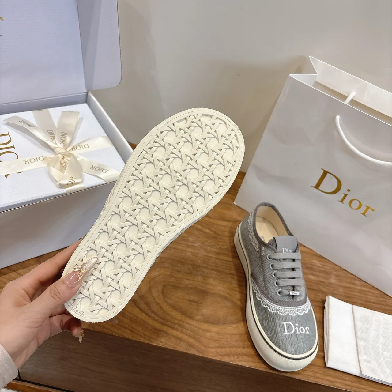 Dior B22 Gray White Textured Jacquard Upper Embroidered Logo Lifestyle Sneakers 2