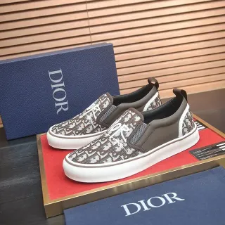 Dior B23 بني أبيض سلايب أون مونوغرام كانفاس لايف ستايل سنيكرز