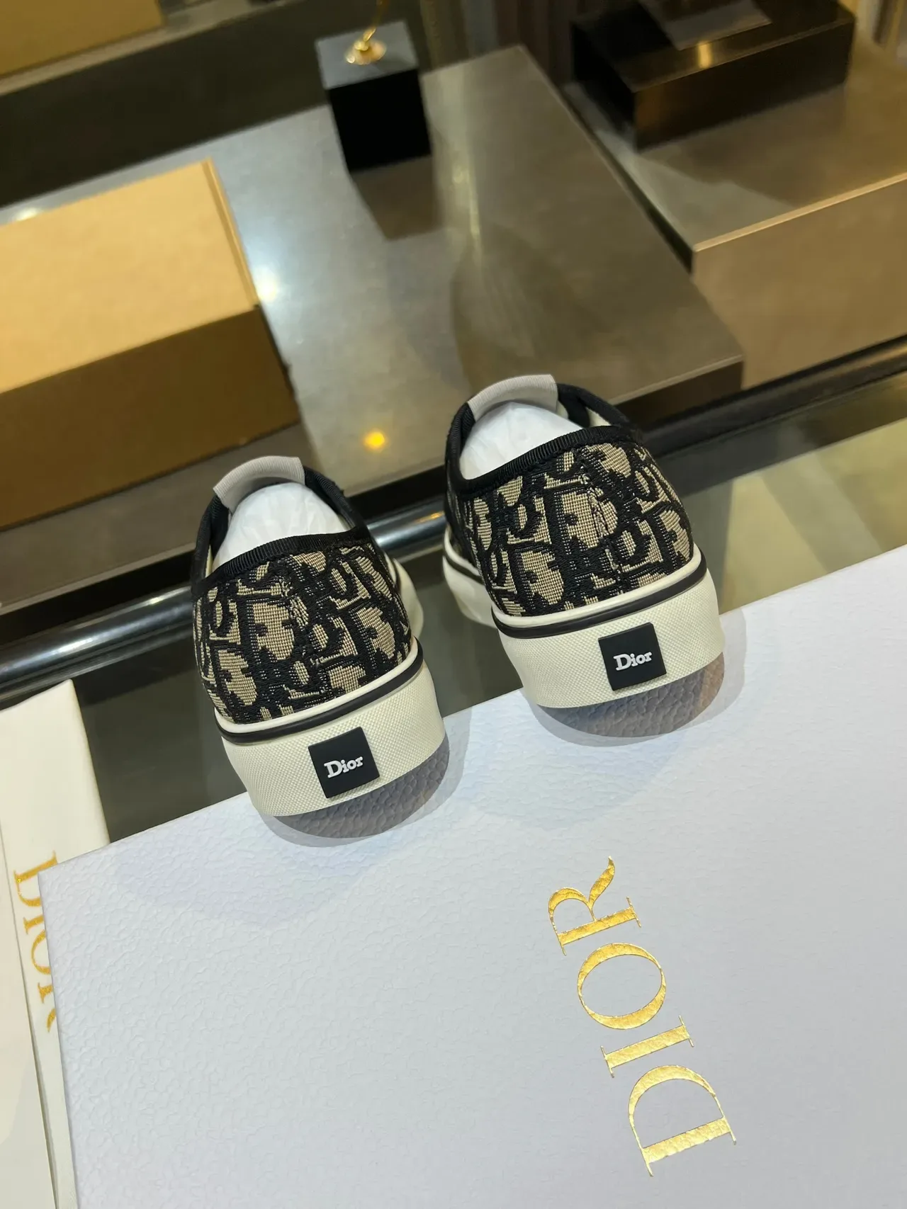 Dior B23 Oblique Monogram Black Beige Lifestyle Sneakers 5